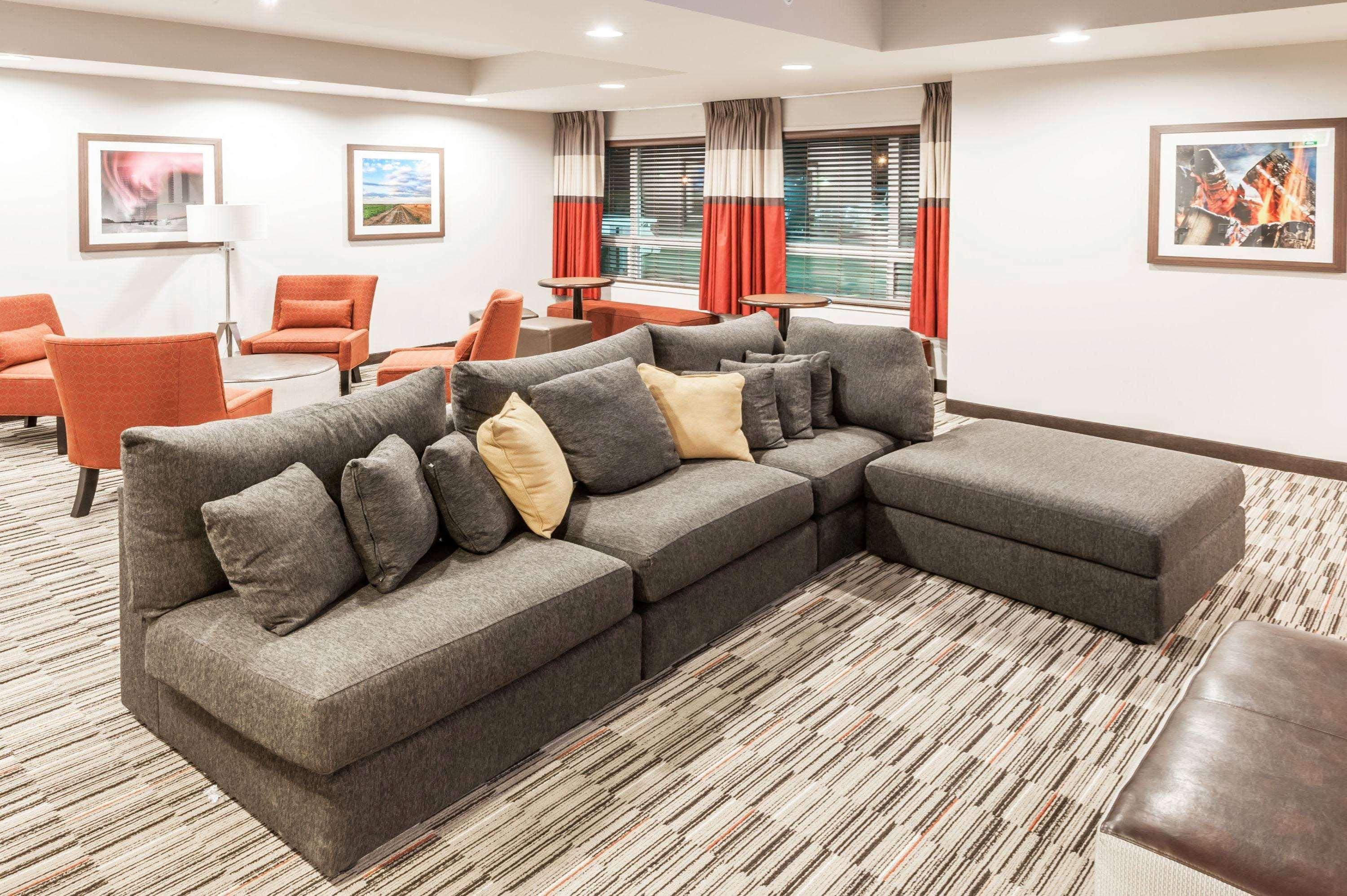 Microtel Inn & Suites By Wyndham Fort Saint John Fort St. John Eksteriør bilde